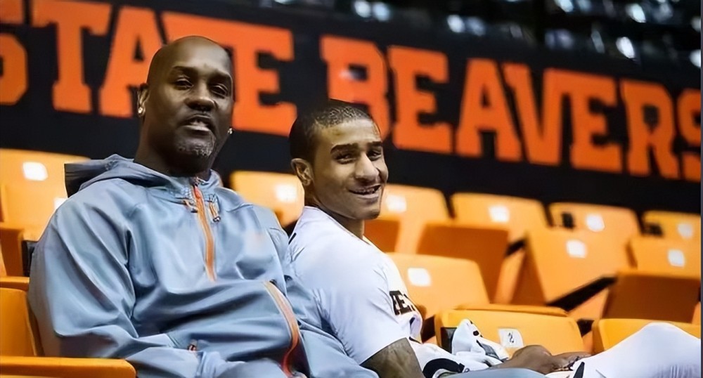 展现了门将 展现了门将